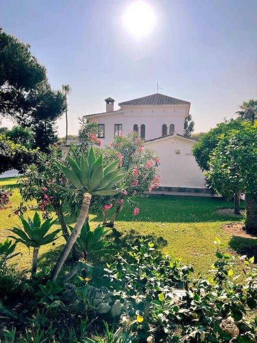 Villa Santa Cristina Cerca Del Mar Marbella Bagian luar foto