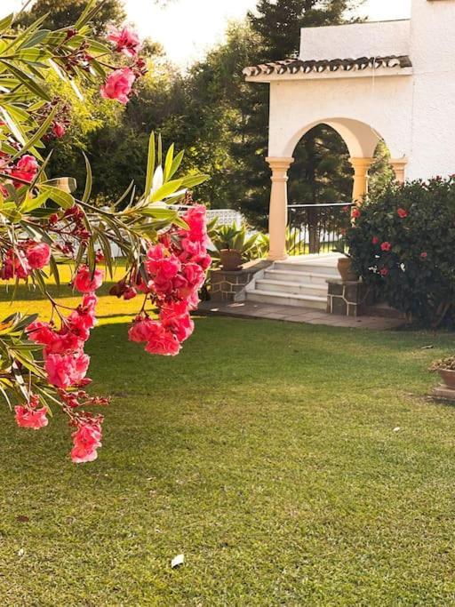 Villa Santa Cristina Cerca Del Mar Marbella Bagian luar foto